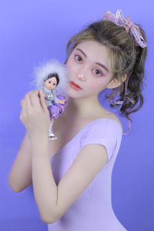 女儿的朋友韩剧中汉字